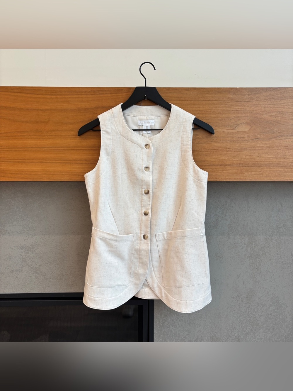 NWOT House of Harlow 1960 Linen Blend Vest, Size 2
